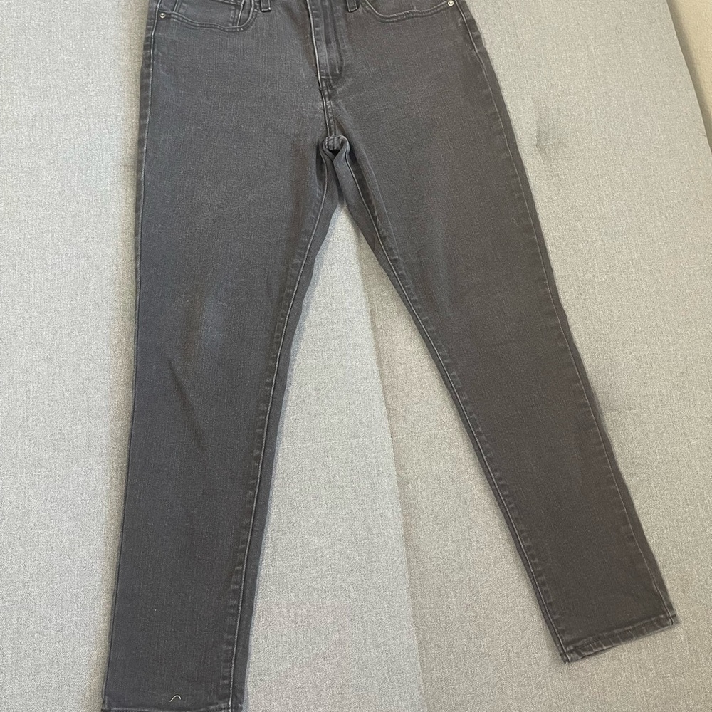 Levi's Women's Charcoal Skinny Jeans